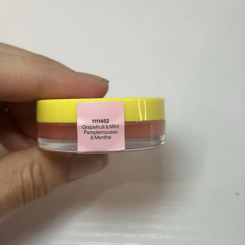 Wet n Wild Perfect Pout Hydrating Lip Treatment Grapefruit and Mint